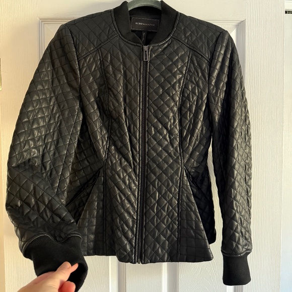 BCBG Maxazria Black Quilted Faux Leather Bomber JKT Coat Ruffle Peplum XS NWOT - Picture 2 of 14